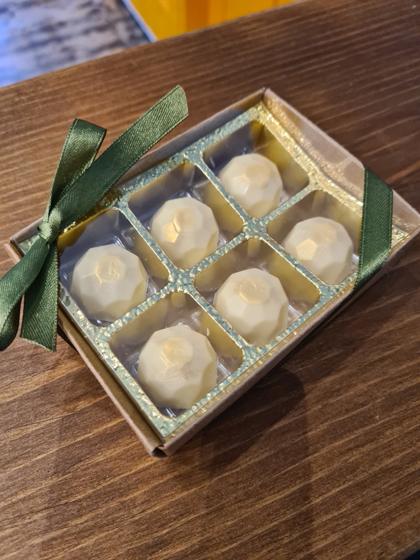 Box of 6 Prosecco Bonbons